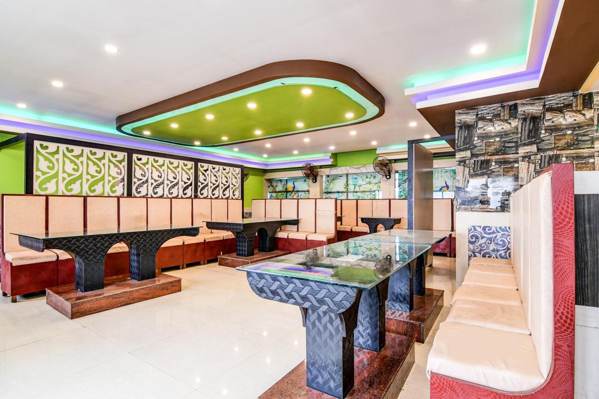 Super Collection O Raj Guest House Near Kolkata Airport Gauripur  Экстерьер фото