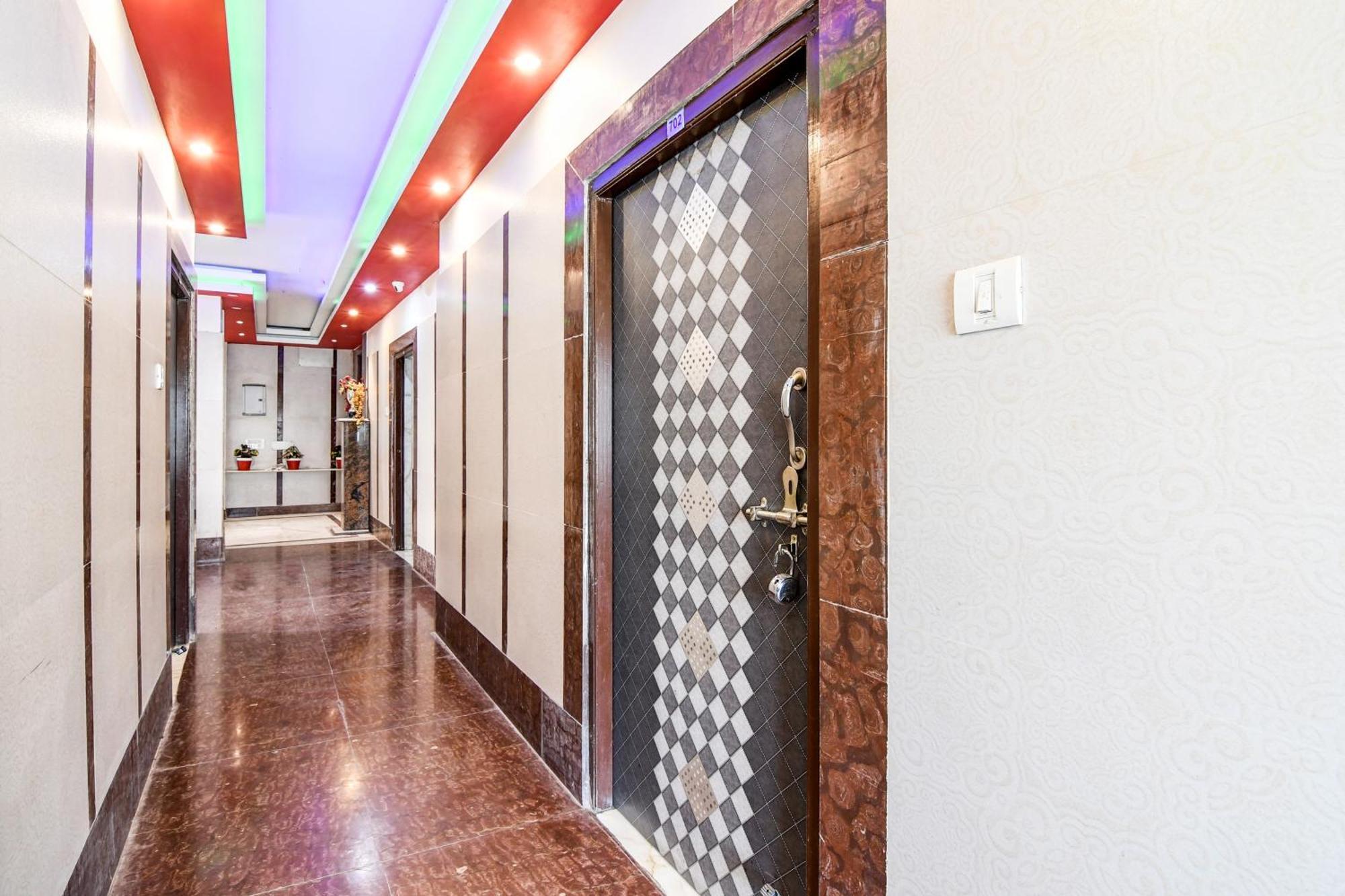 Super Collection O Raj Guest House Near Kolkata Airport Gauripur  Экстерьер фото