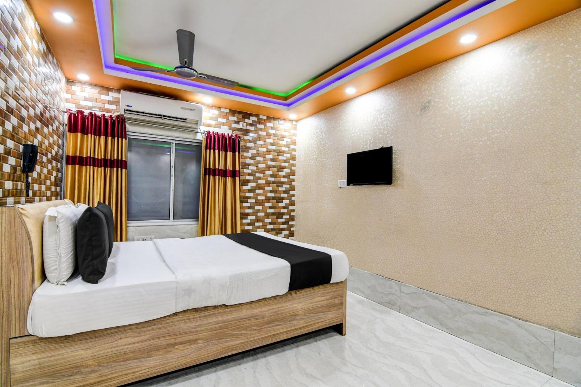 Super Collection O Raj Guest House Near Kolkata Airport Gauripur  Экстерьер фото
