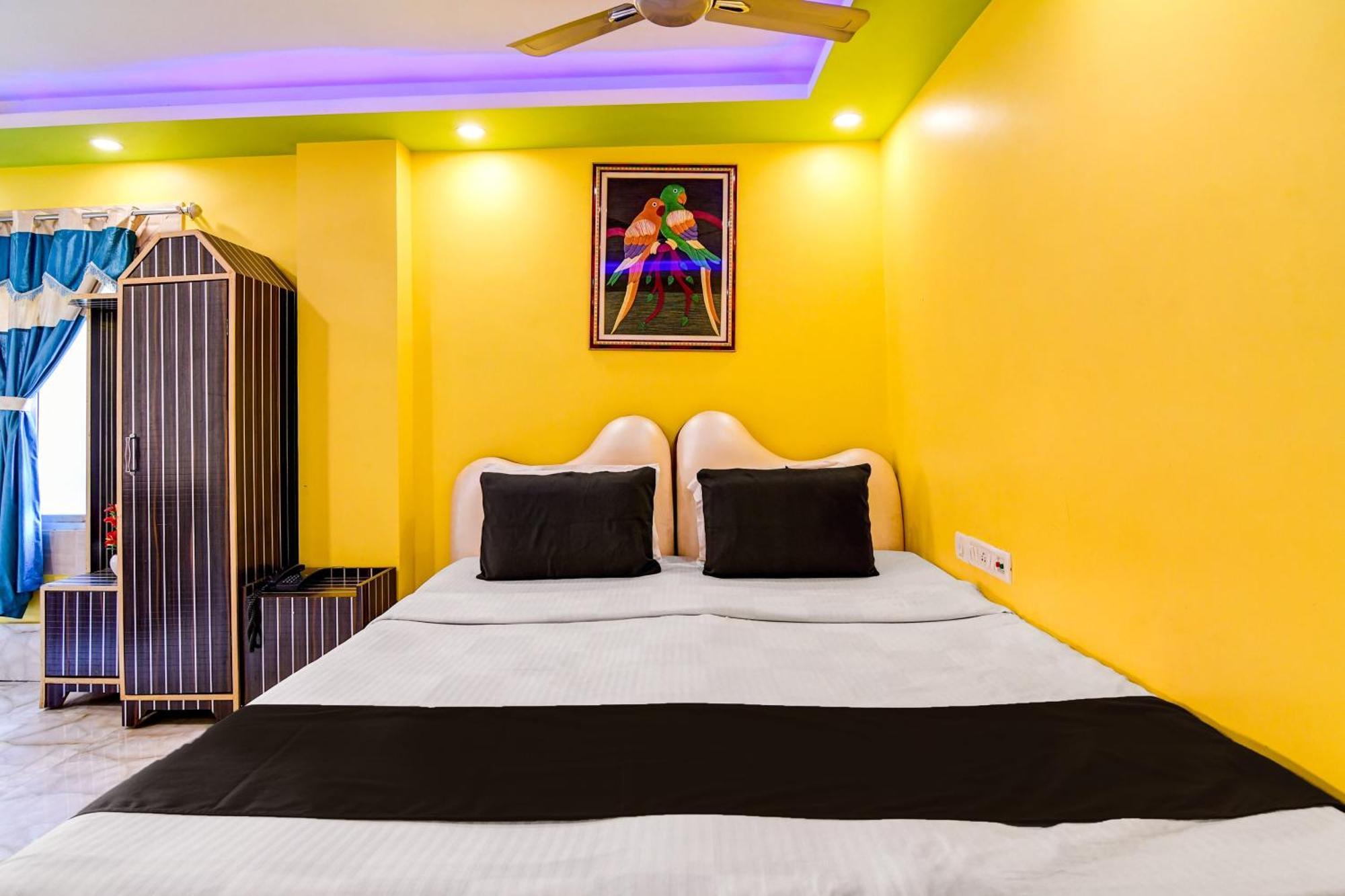 Super Collection O Raj Guest House Near Kolkata Airport Gauripur  Экстерьер фото